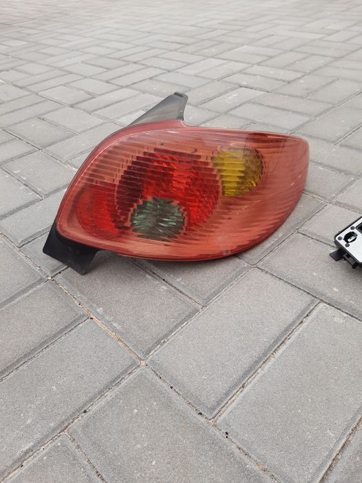 Peugeut 206 Farolim traseiro direito
