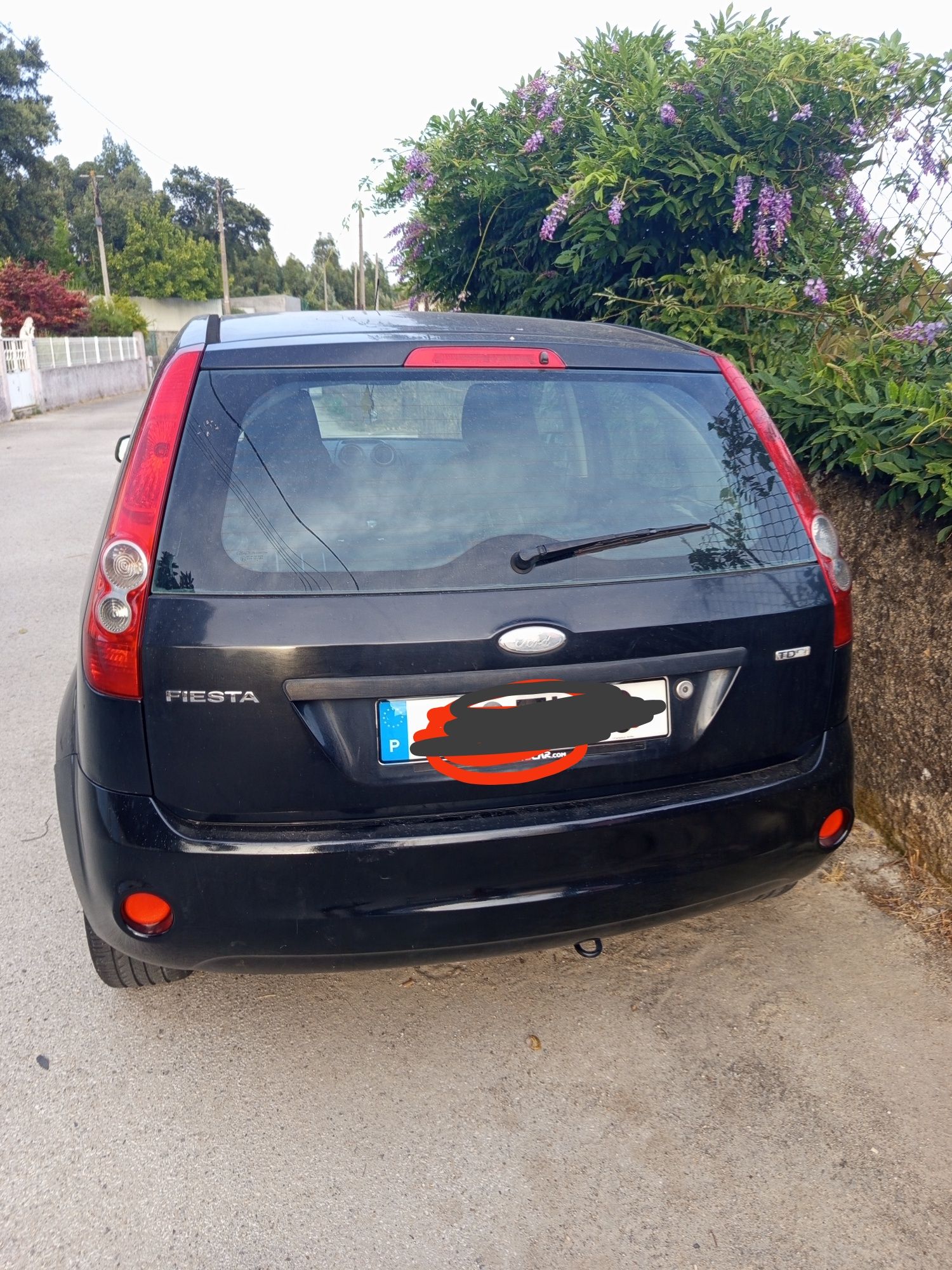 Ford fiesta negociável