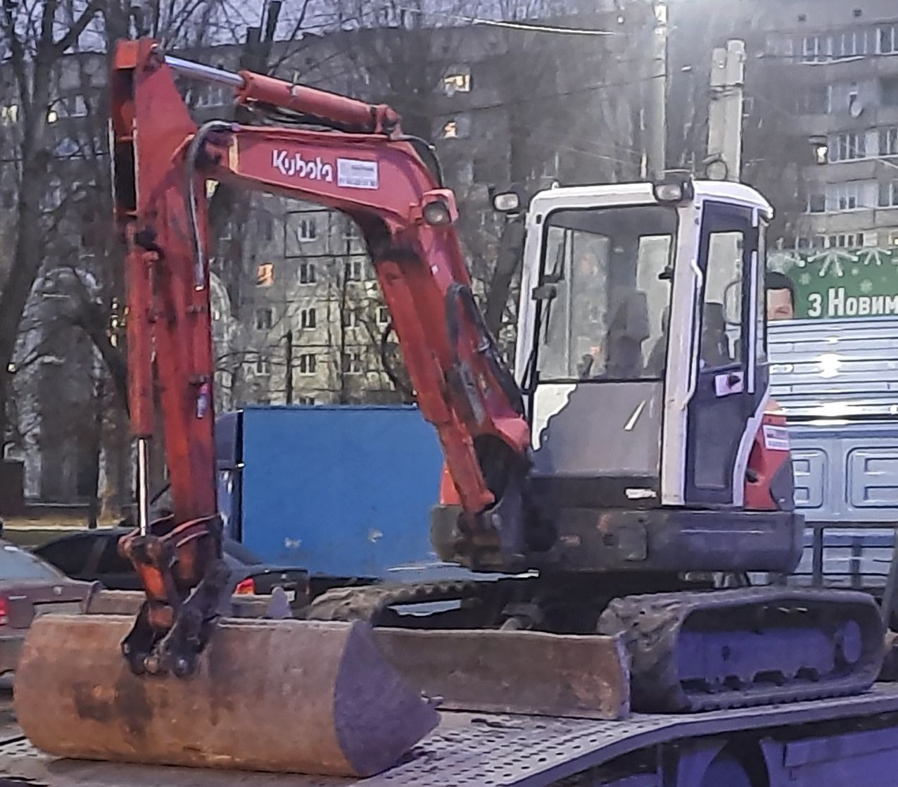 Будівельні, зварювальні, демонтажні роботи.