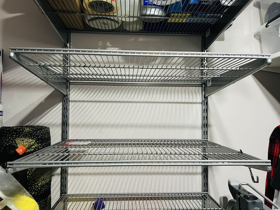 Półka metalowa Platinum ażurowa system Elfa garderoba 40,5 x60,7 cm