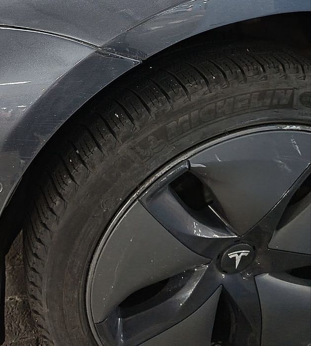 Michelin x ice 235 45 18