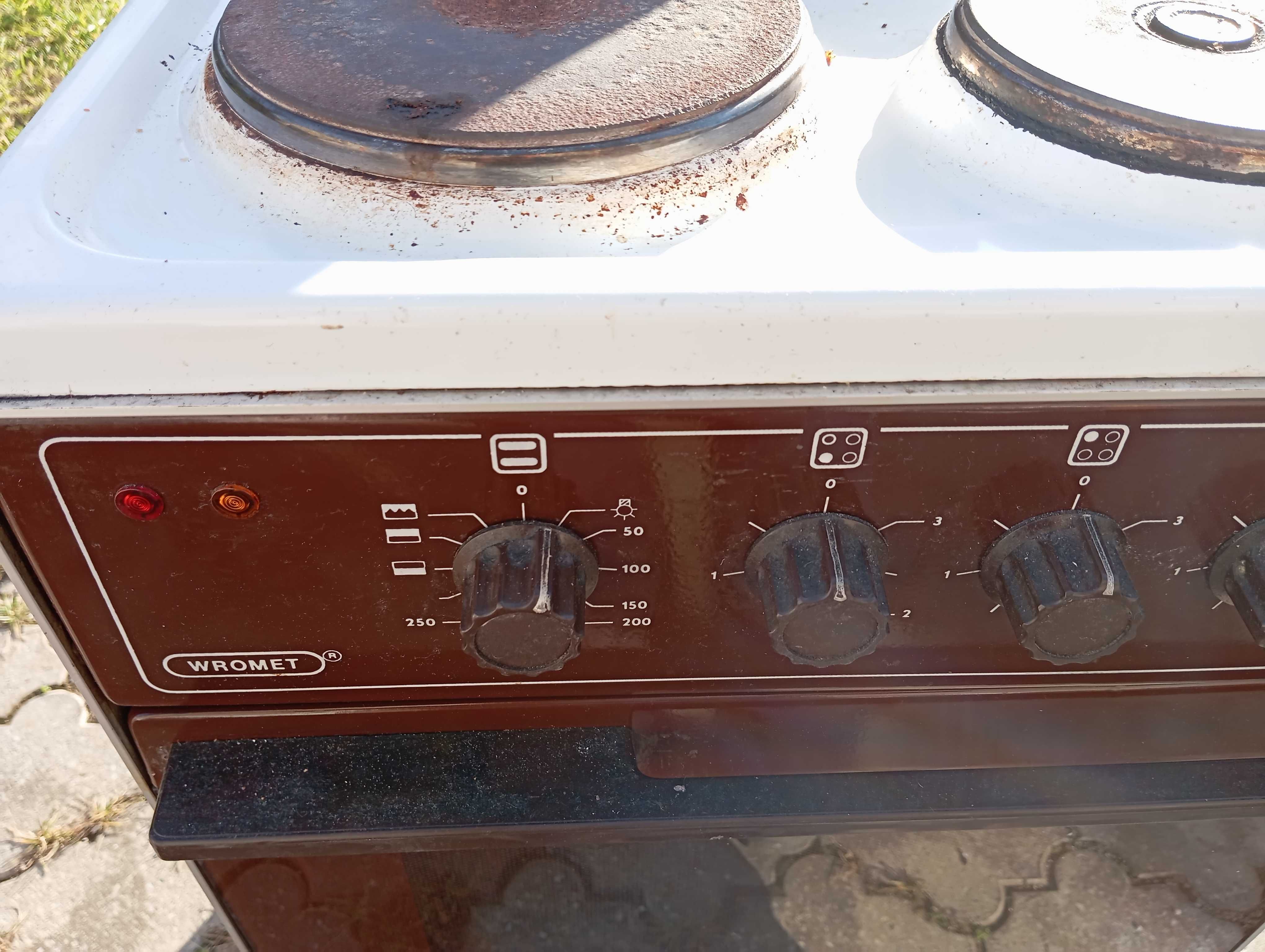 Kuchenka elektryczna WROMET  piec