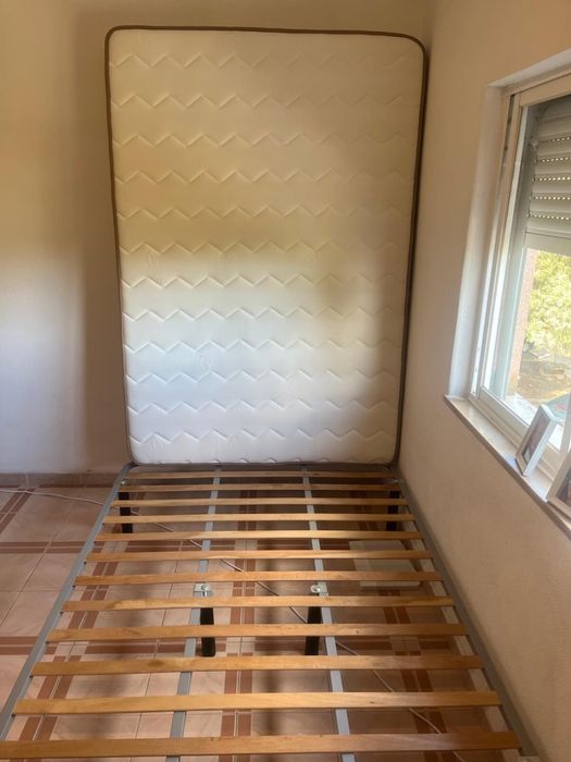 Colchão + Estrado recém comprado