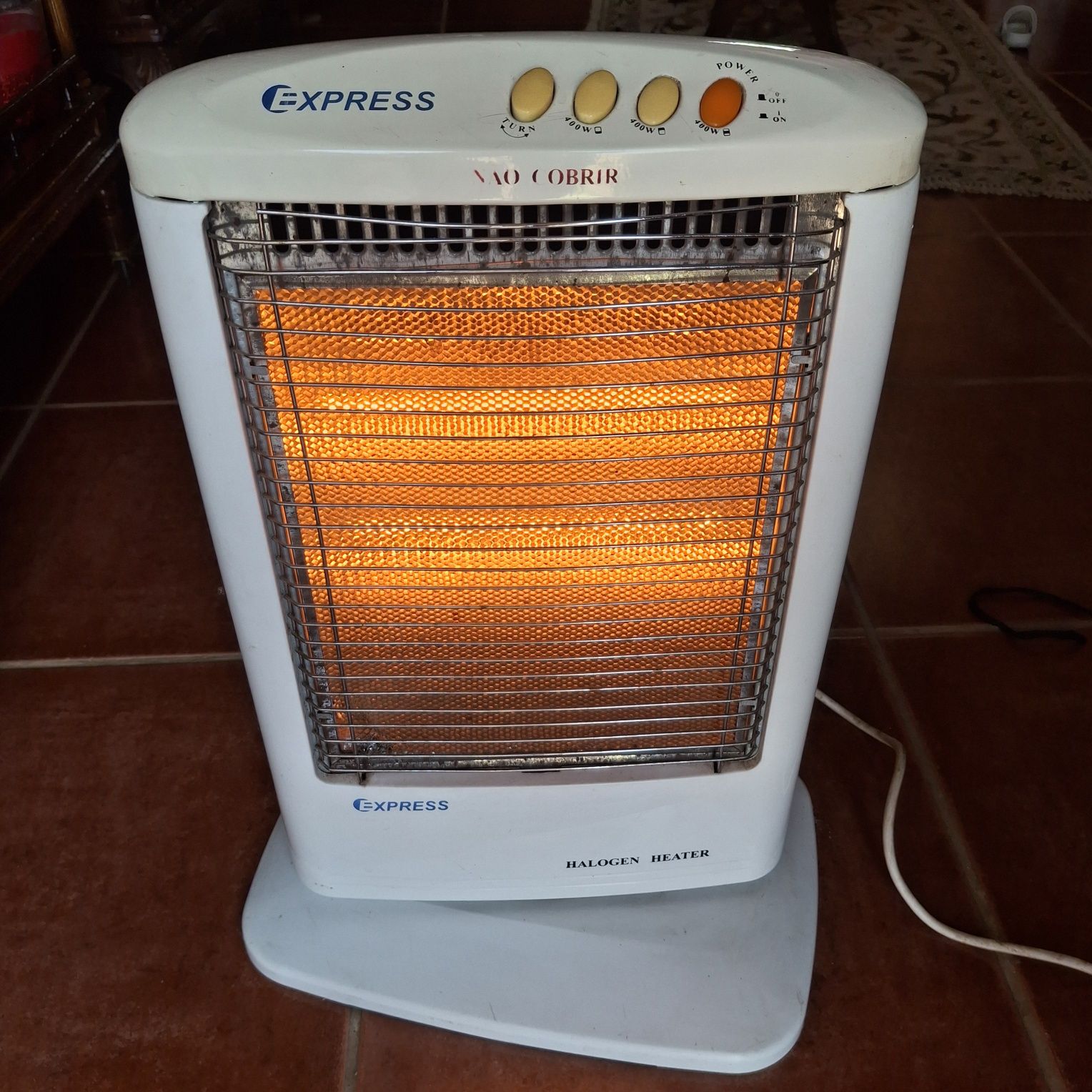 Aquecedor Infra vermelho 1200W