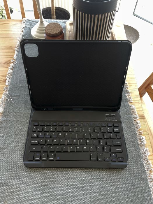 Чохол клавіатура Ipad 11 pro