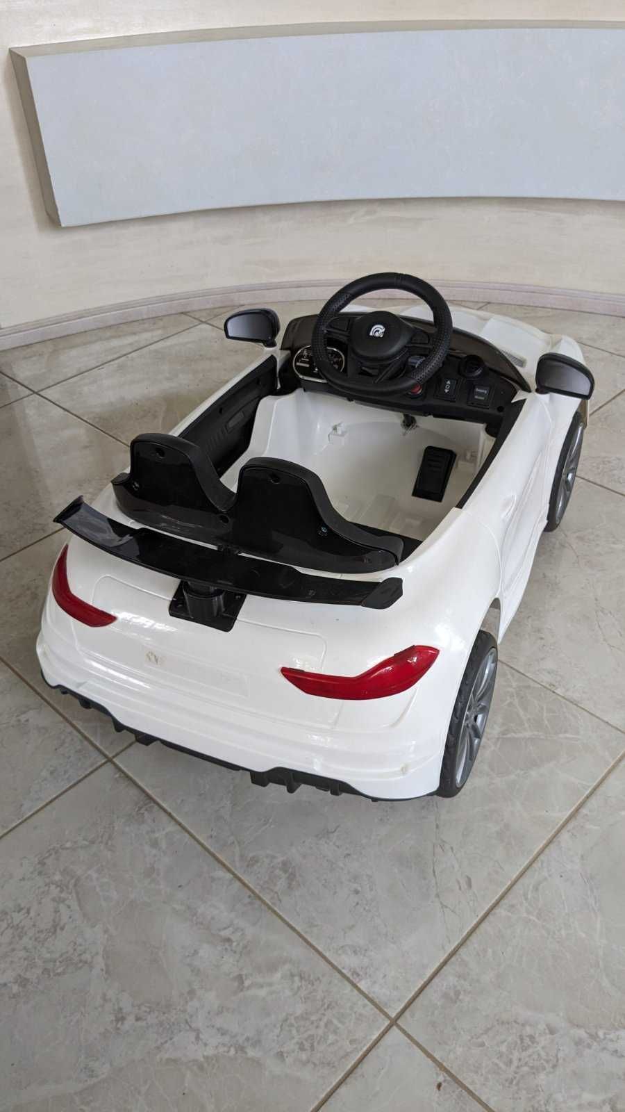 Новый!Детский электромобиль SPOKO SP-S600 Белый, синий, красный.Пульт!