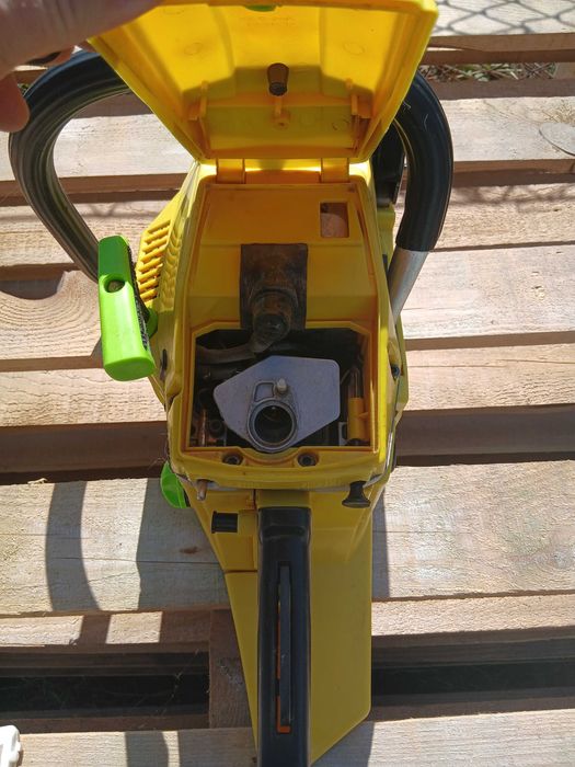 Бензопила цепная