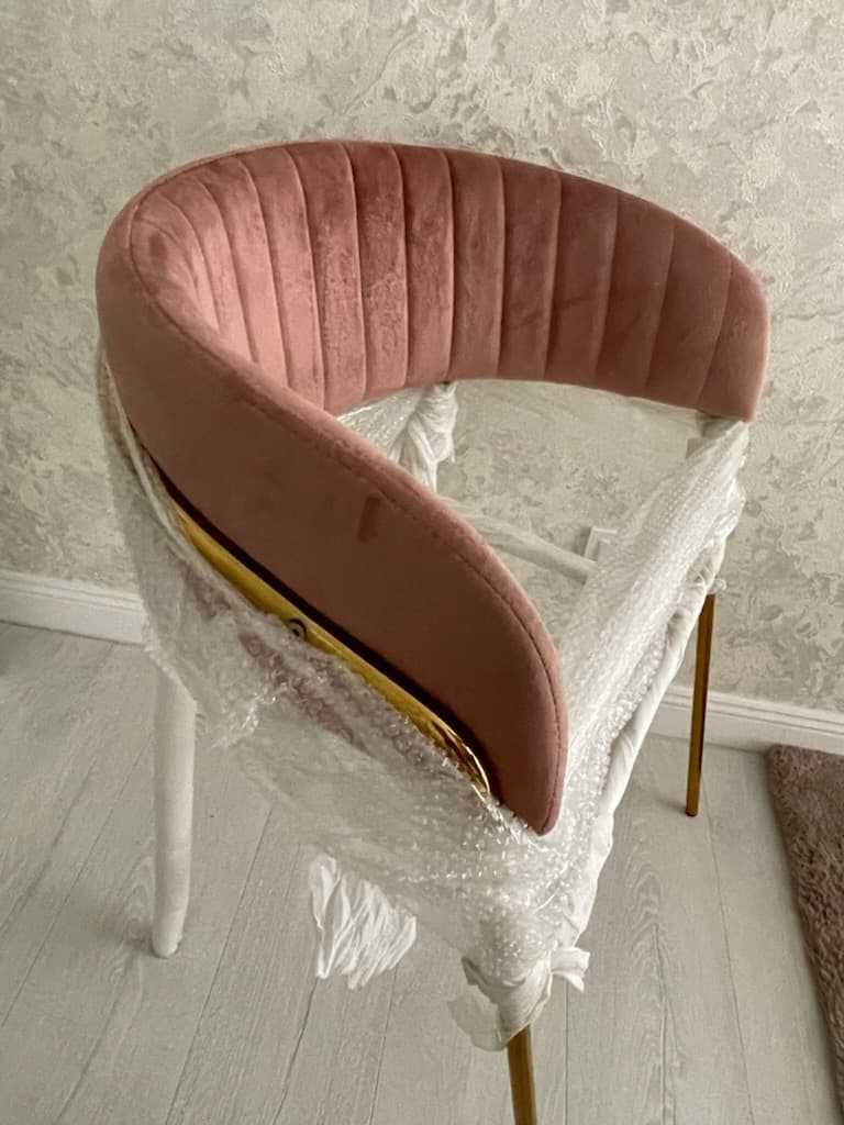 Krzesło welurowe nowe MARGO