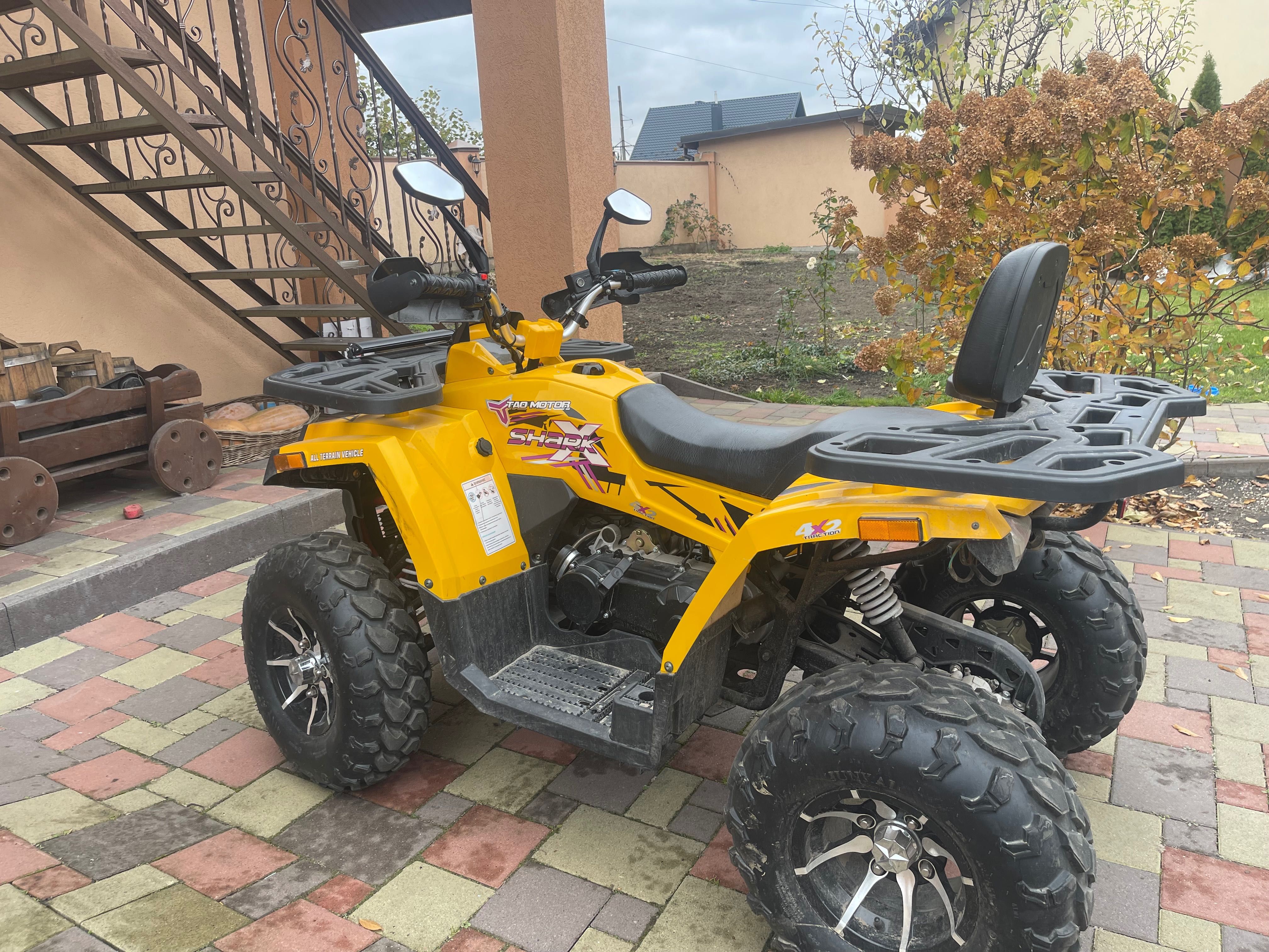 Квадроцикл SHARK 200