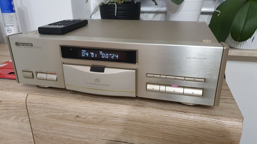 Pioneer  PD 06 cd player