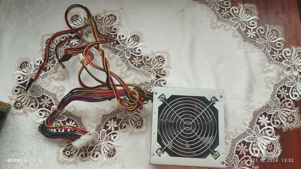 Блок живлення для комп'ютера АТХ 350, 400,450 w