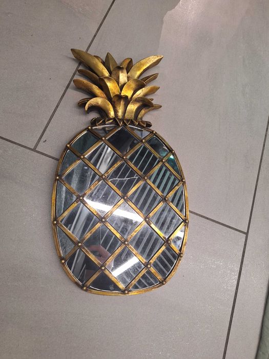 Dekoracyjne lustro ananas