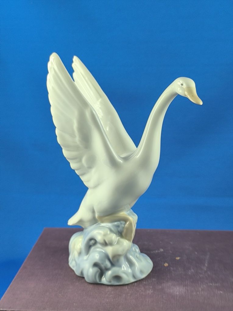 Łabędź Nao by Lladro Hiszpania #porcelana #ptak #ozdoba