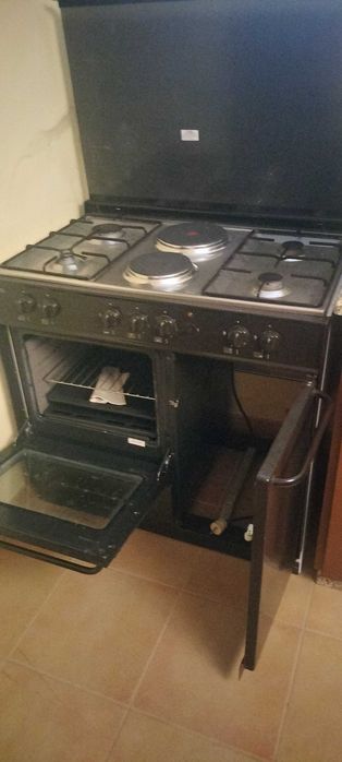 Fogão novo  numca foi utilizado