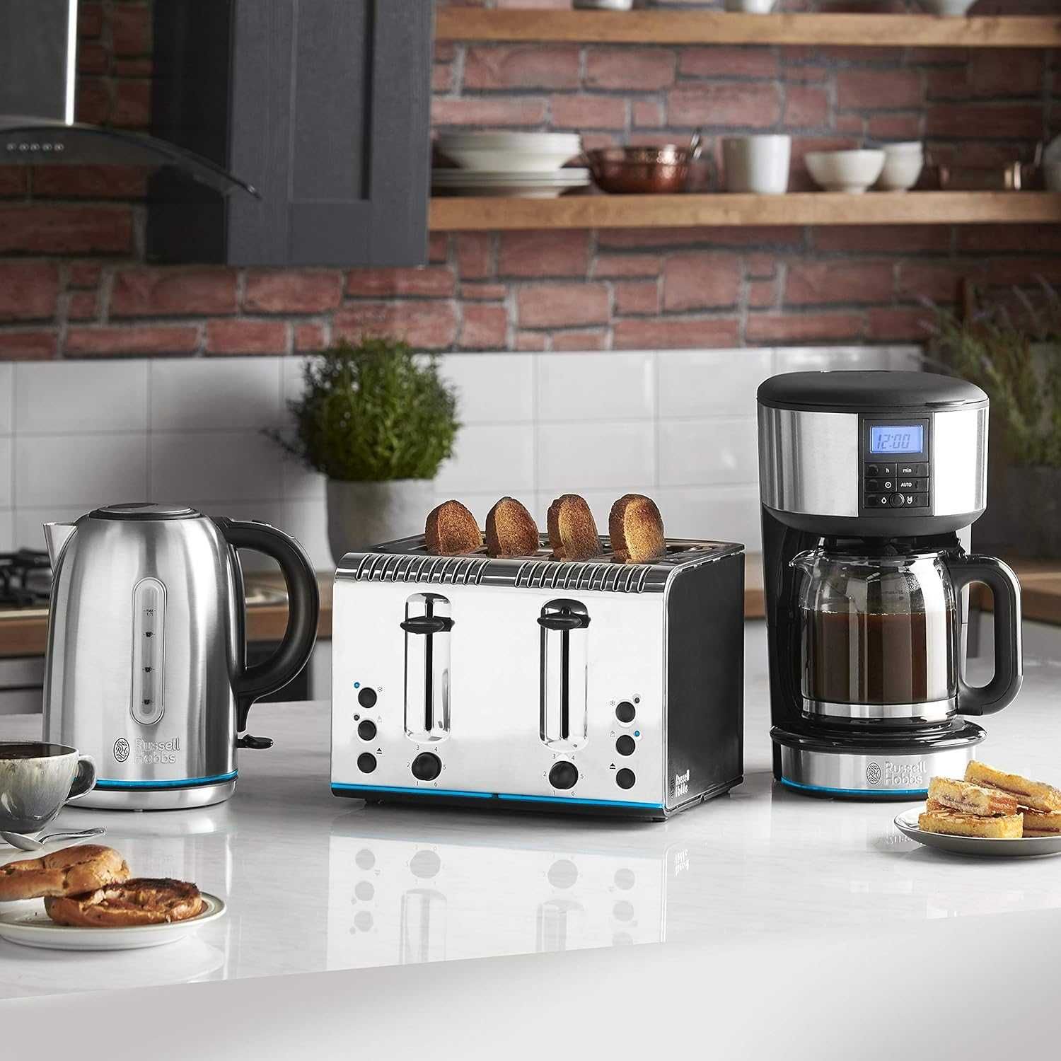 Toster Russell Hobbs Buckingham na 4 tosty