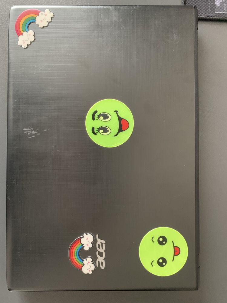 Acer aspire E5 575G Inel core i3 Nvidia Geforce 940MX 6GB Оперативи