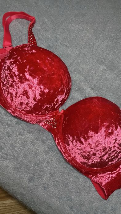 Бюстгалтер велюровый фуксія