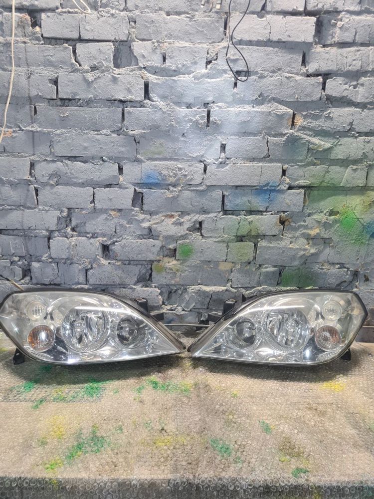 Передні фари Nissan Primera P12 Ніссан Прімера П12 Оптика