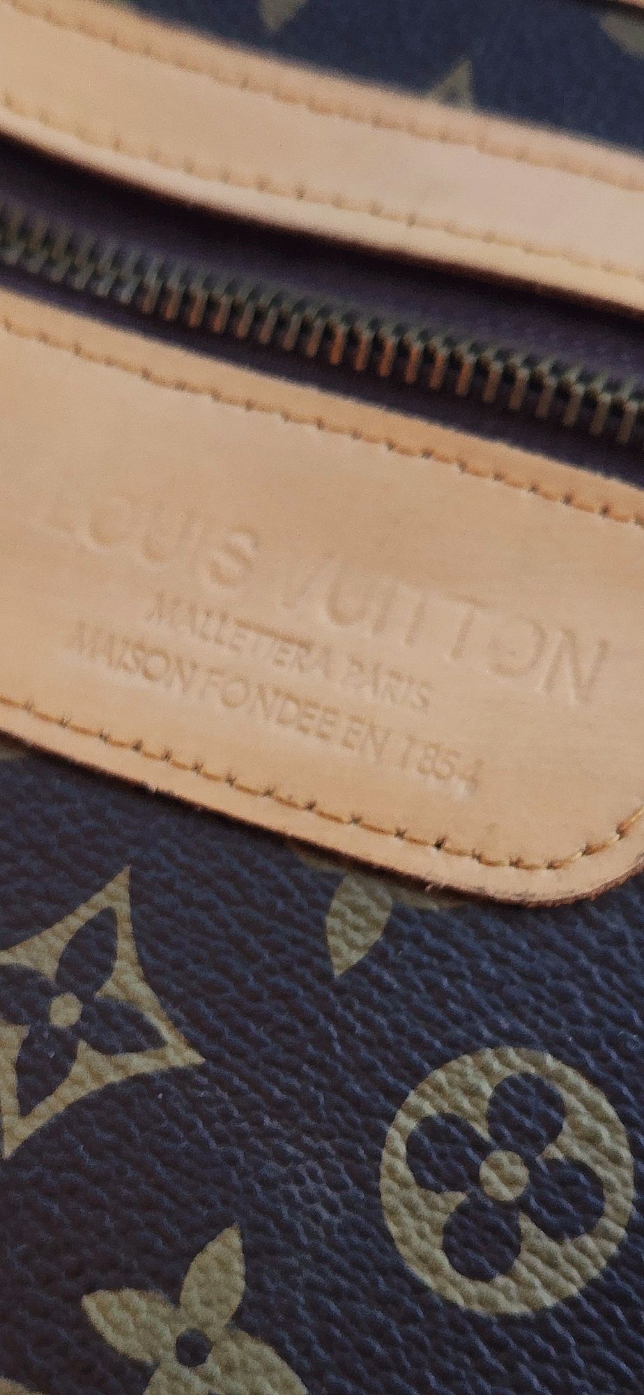 НАТУРАЛЬНАЯ КОЖА дорожная сумка Louis Vuitton LV, Франция 40х60 см