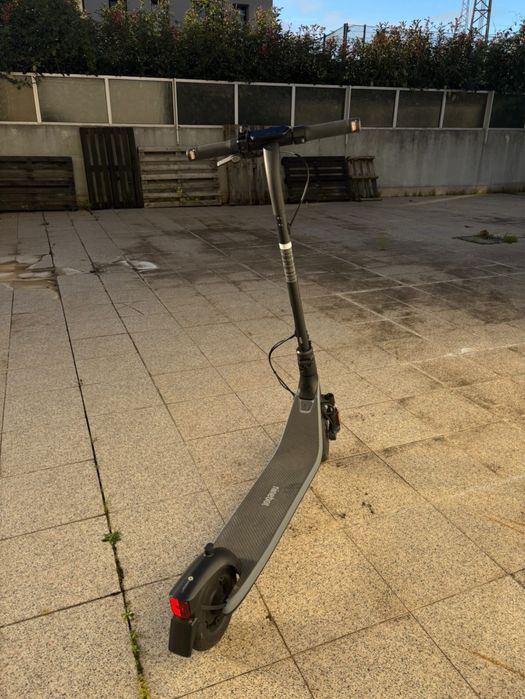 Trotinete elétrica / Segway Ninebot E2