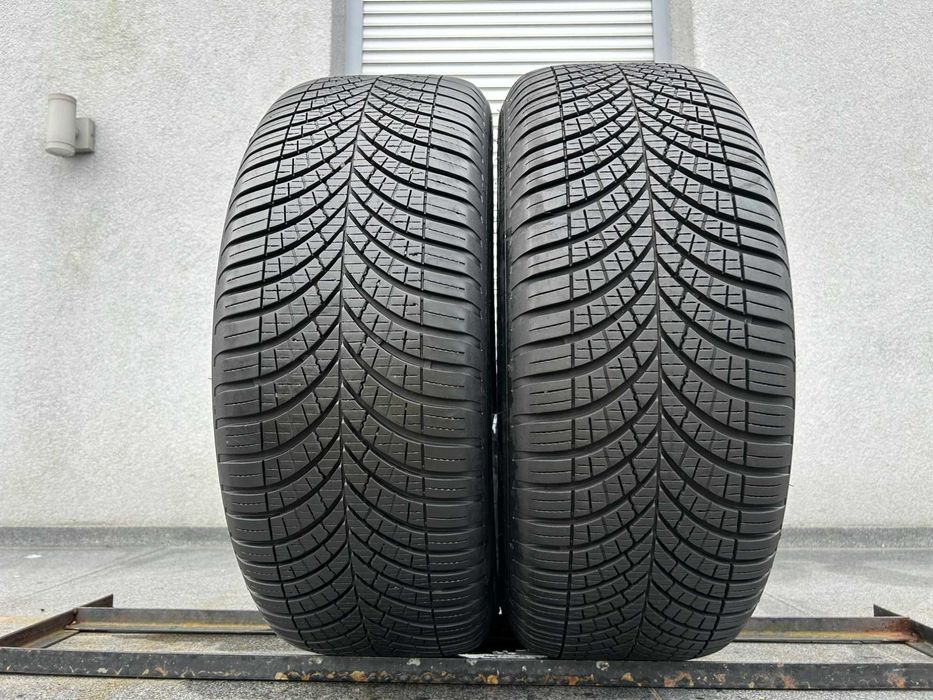 2szt całoroczne 235/55R17 GoodYear 8mm 2022r świetny stan! 4S972