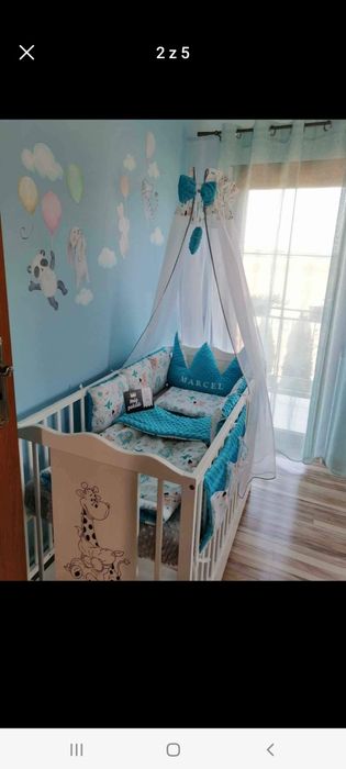 Łóżeczko z baldachimem