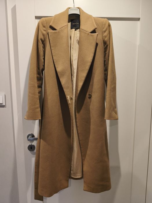 Płaszcz klasyczny wełna ponadczasowy karmelowy brąz beż Massimo Dutti