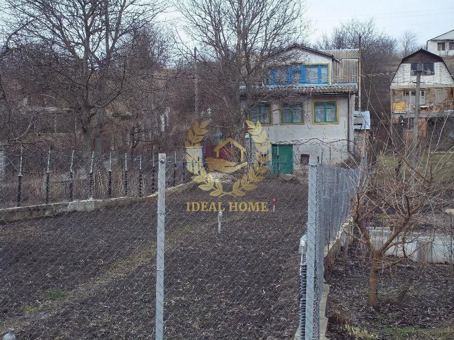 Продам дачу на березі р.Кам'янка