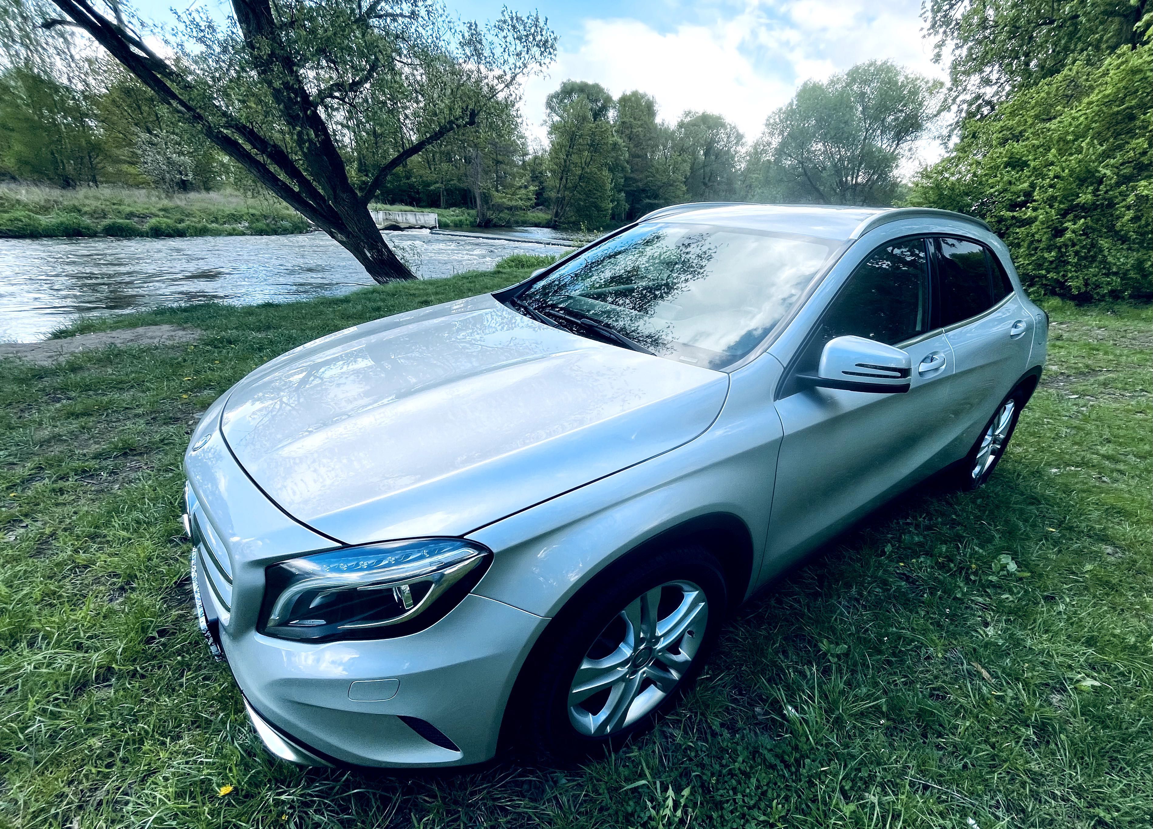 Mercedes-Benz GLA 200 (CDI) D 4-Matic