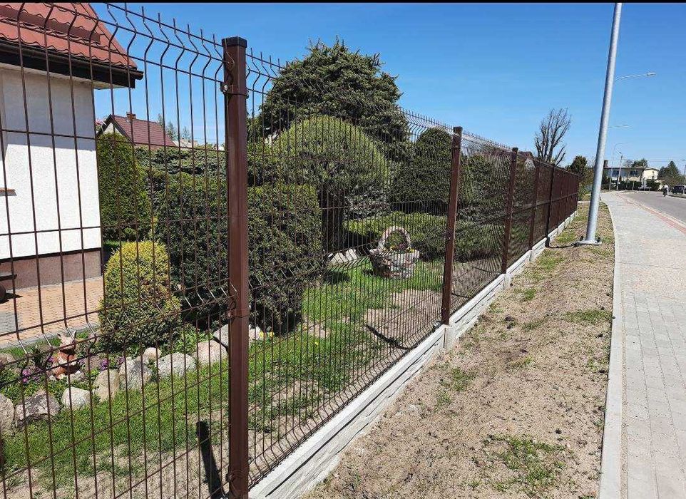 BestBet Ogrodzenia Panelowe i Betonowe  Producent DWUSTRONNE