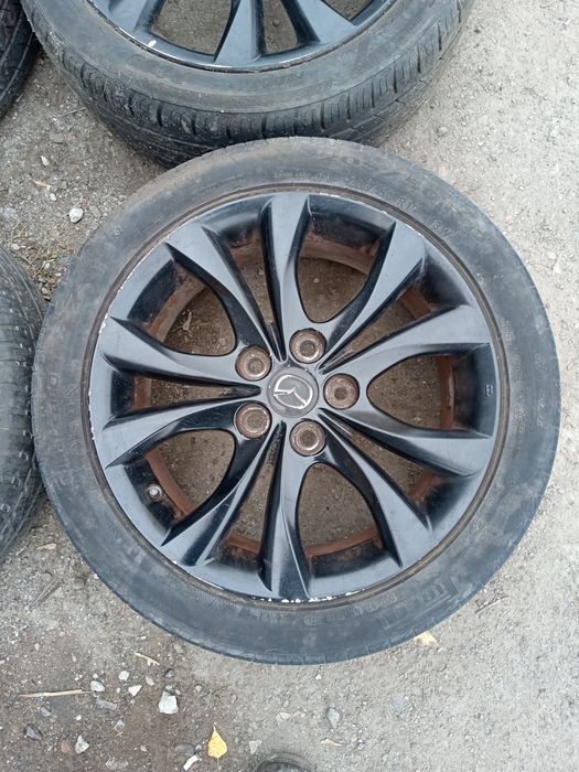 Продам диски Mazda R17