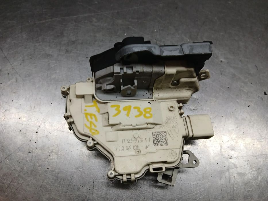 Fechadura / fecho porta trás esquerdo AUDI A3 (8V1, 8VK)