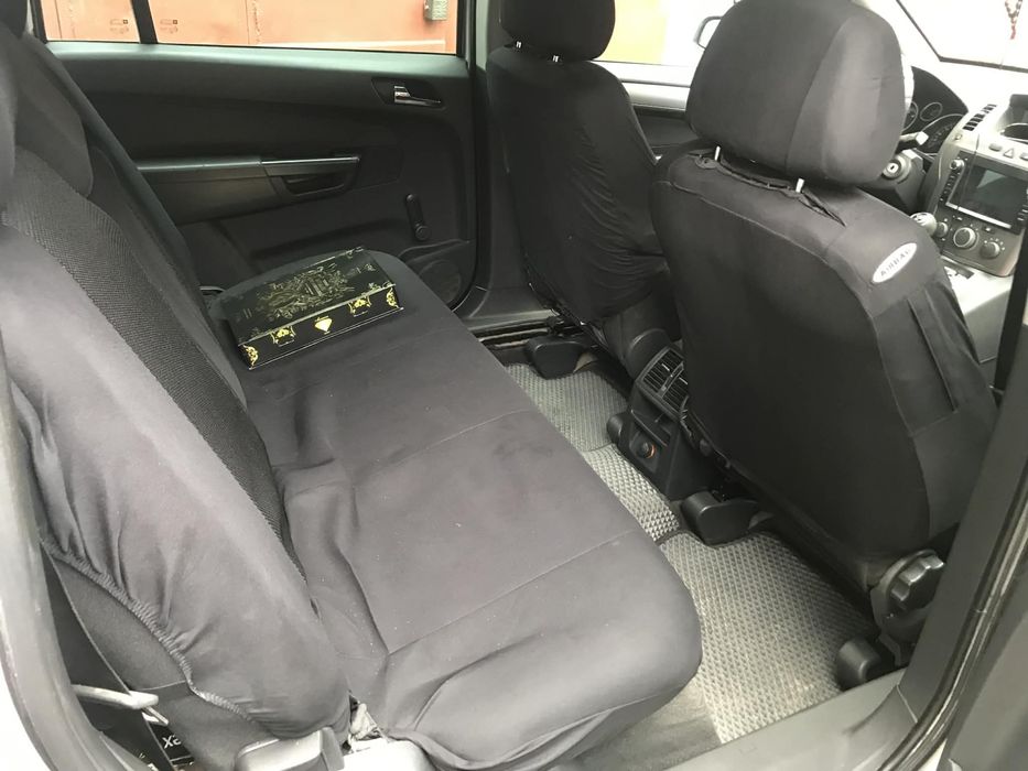 Опель Зафіра 2005 р.