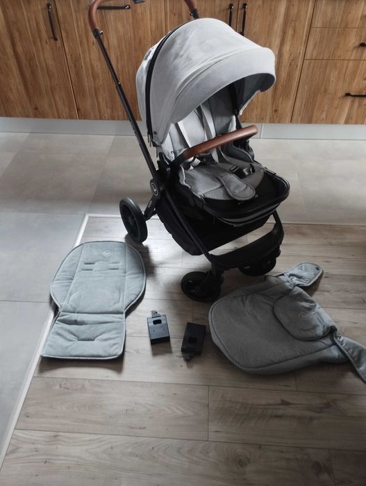 Wózek Muuvo Quick 2.0 2w1 Gondola Spacerówka Mega zestaw.  Stan BDB