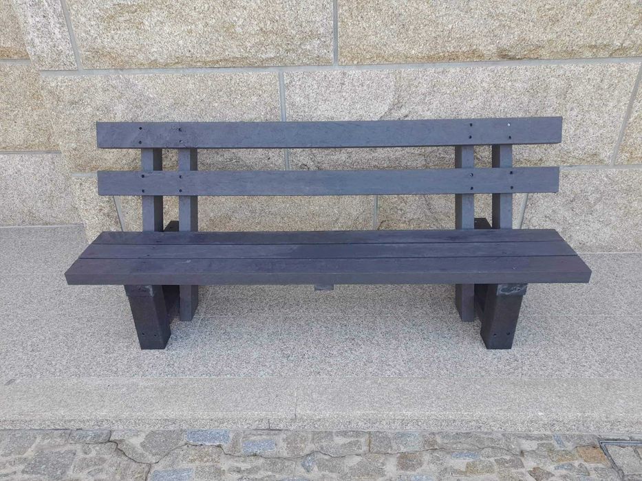 Banco de exterior 1.40m ou 1.20m