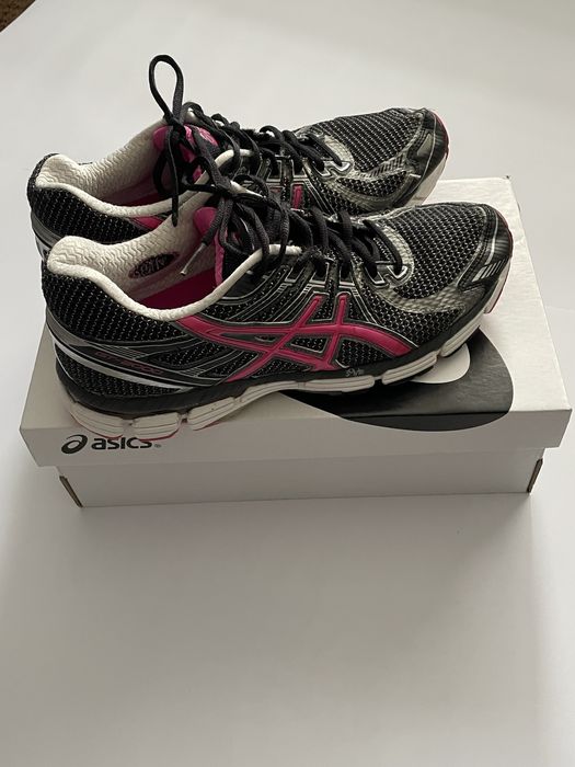 Кросівки Asics GT-2000 розмір 42