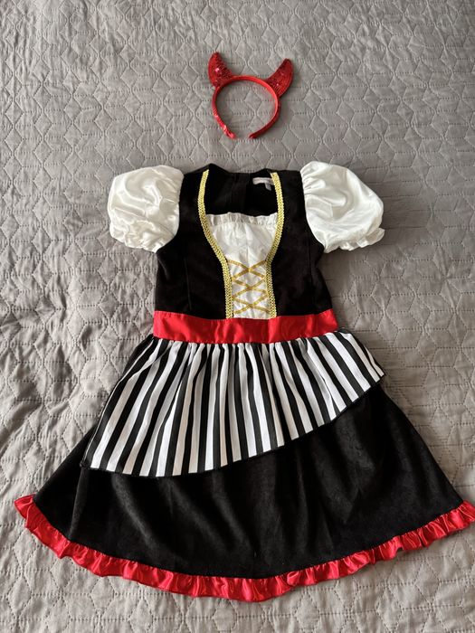 Карнавальний костюм