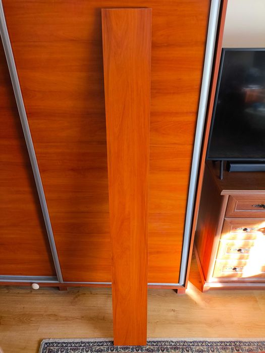 Półka ścienna 180x20 cm