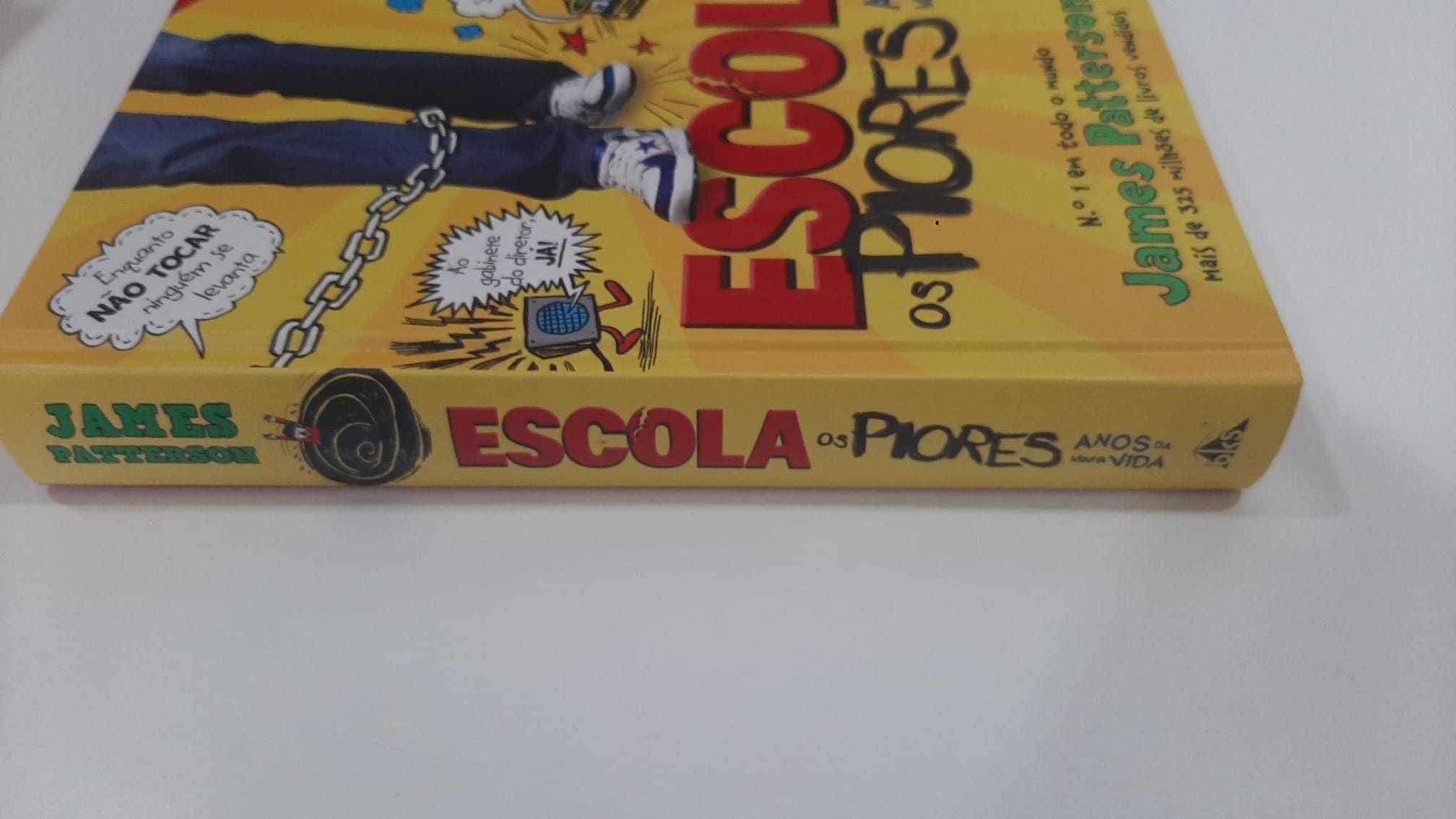 Livro "Escola: os piores anos da minha vida"