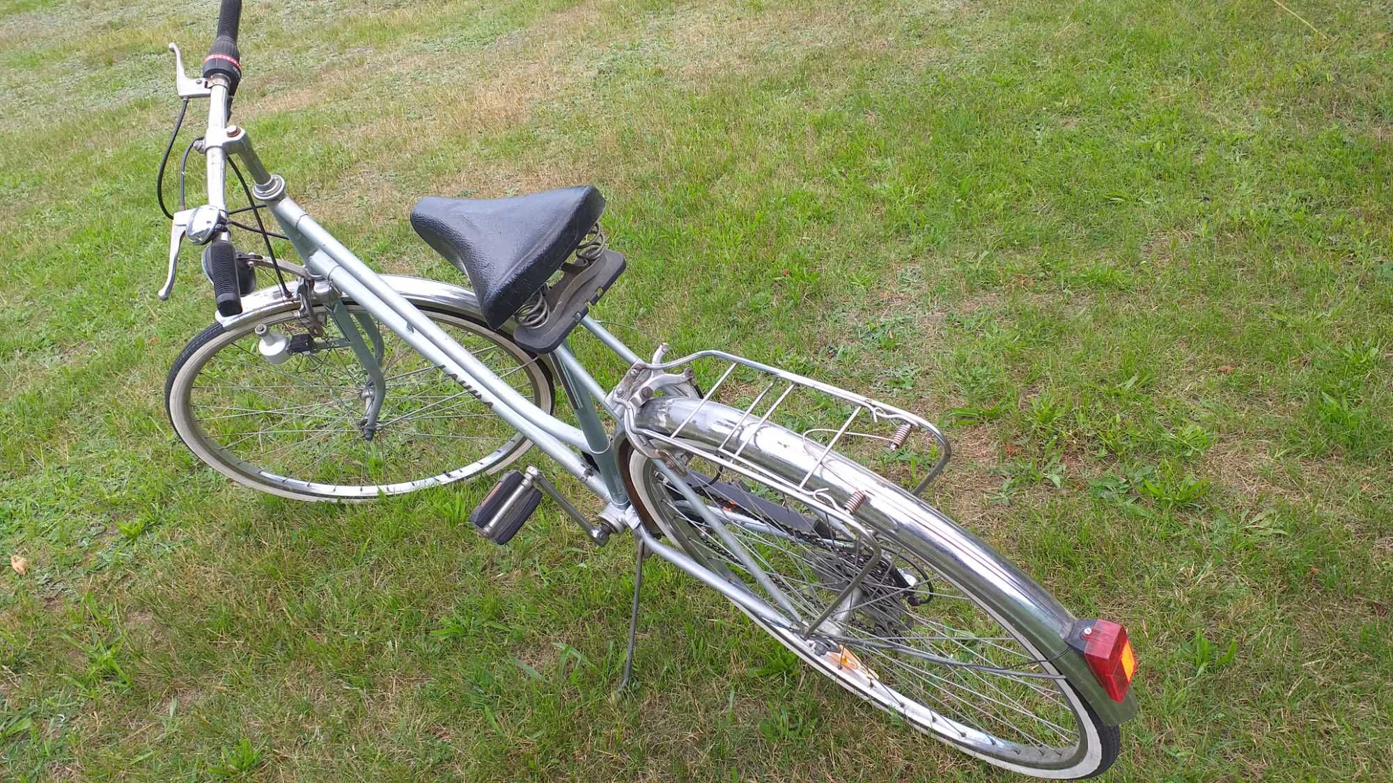 Stary rower"Laura"