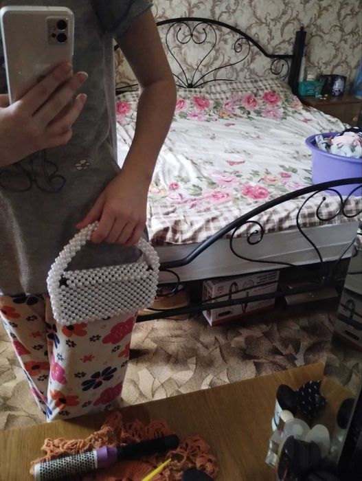 Сумка из бусин (оплата по номеру карты)