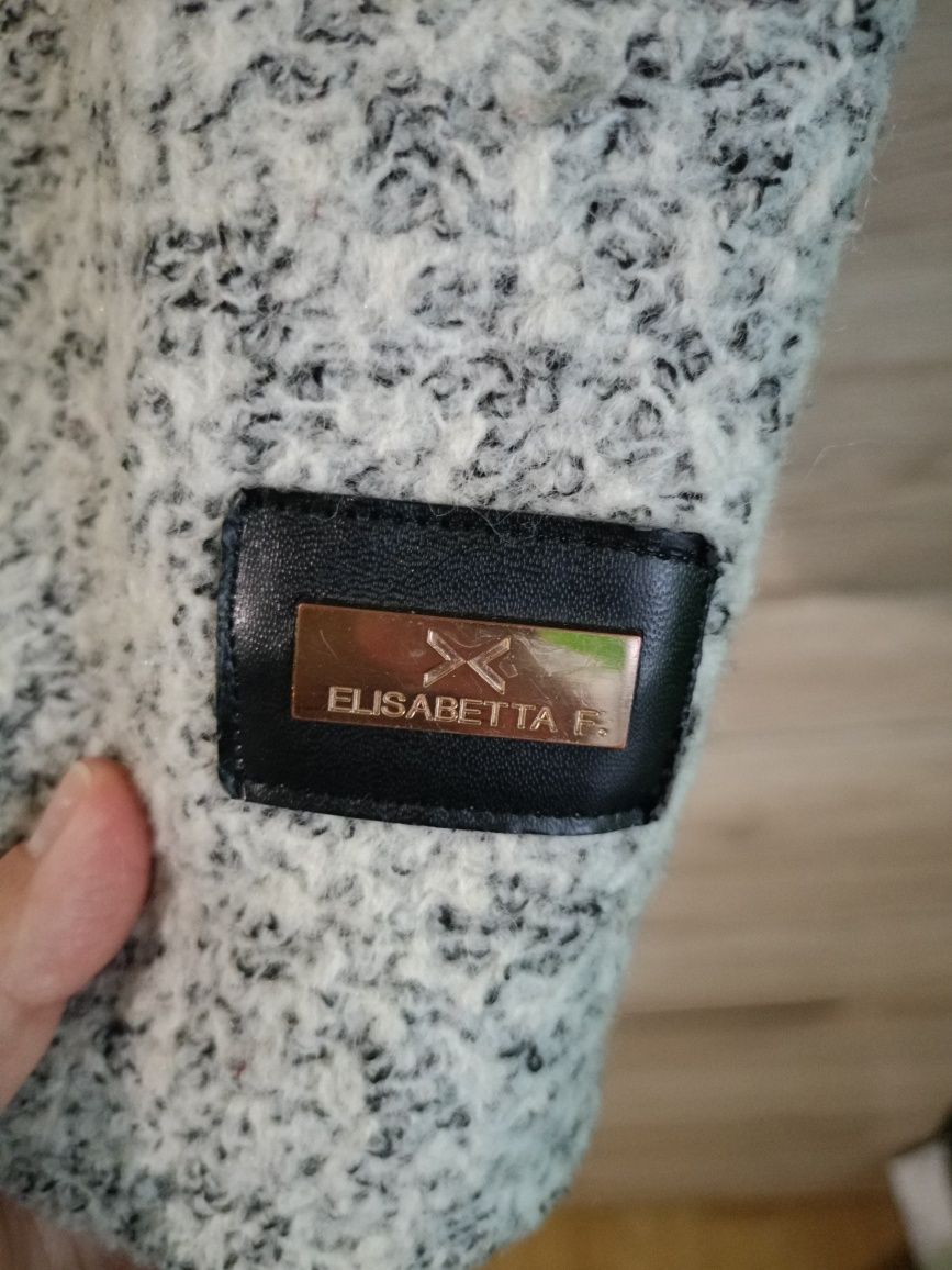 Szary krótki płaszczyk płaszcz jesienny zimowy dopasowany elegancki