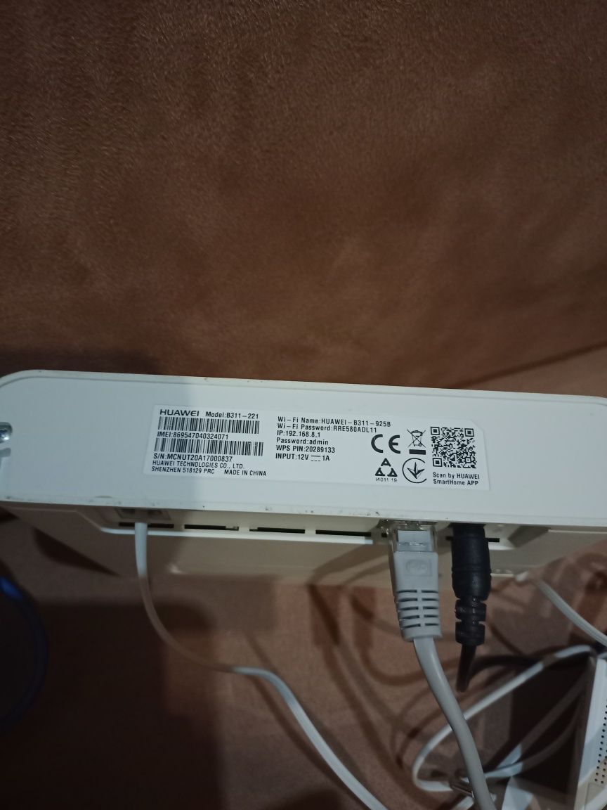 Роутер huawei 7 для планшета с sim-карта Київстар.