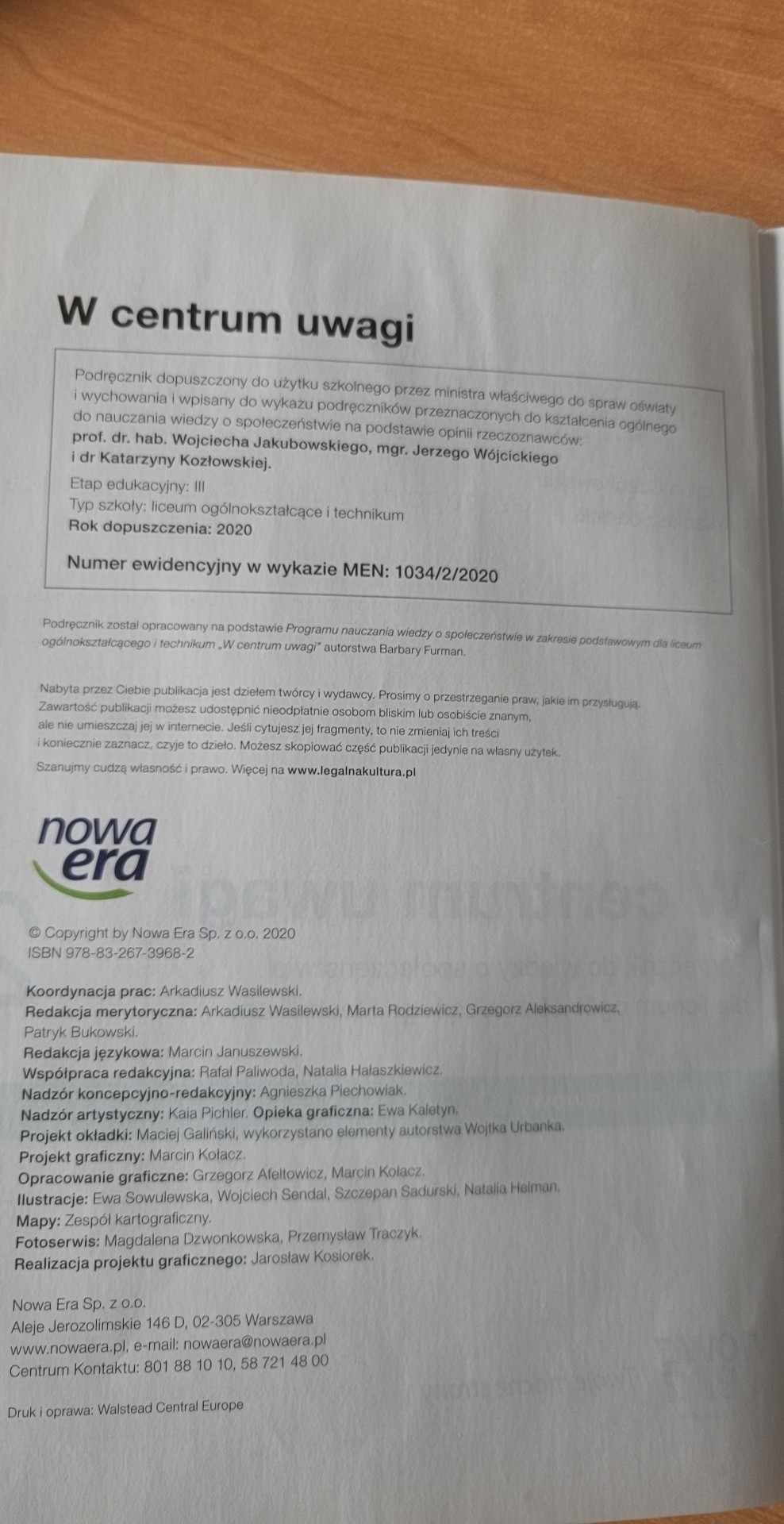 W centrum uwagi 2 podręcznik do wos