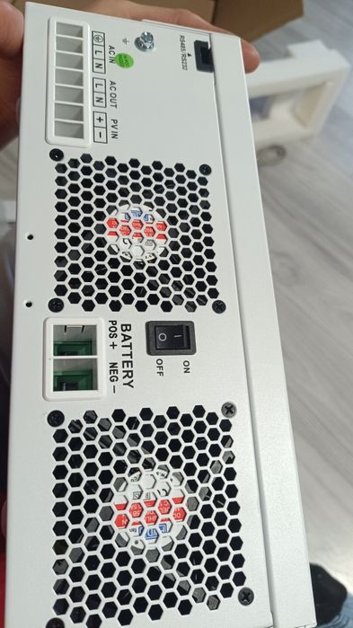 Falownik Inwenter Hybrydowy  EASUN 6.2KW 48V WIFI OFFGRID 230V