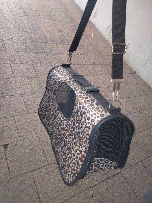 Mala para transporte de animais