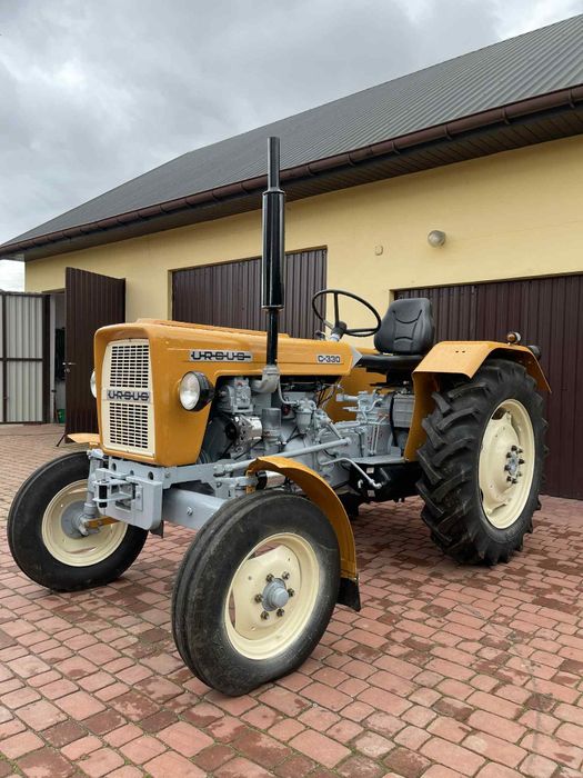 Ursus c- 330  c 330