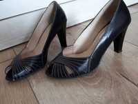 Buty skórzane sandały szpilki czarne 36 BUT