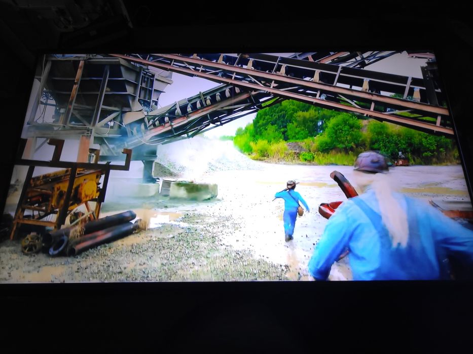 Телевизор Samsung 50" SMART WI-FI 4K