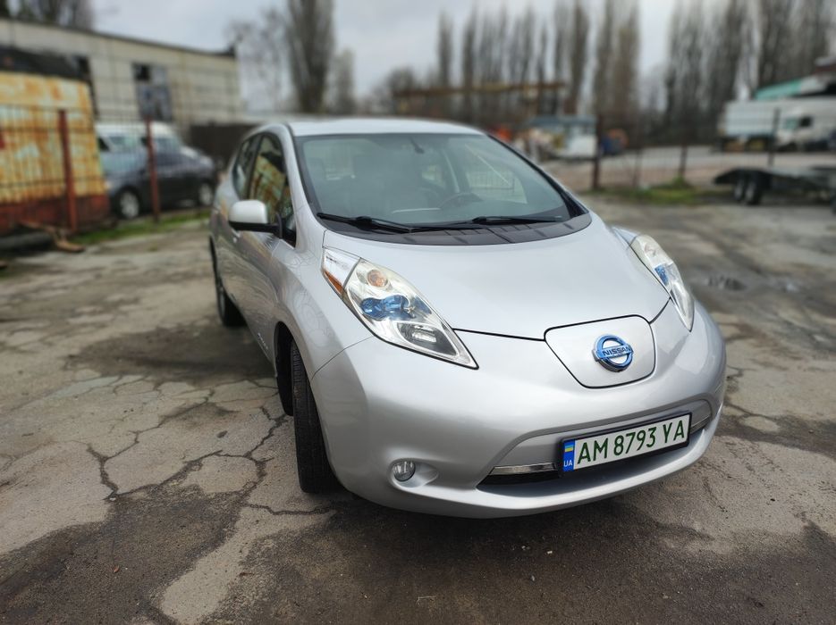 Nissan Leaf Ніссан Ліф